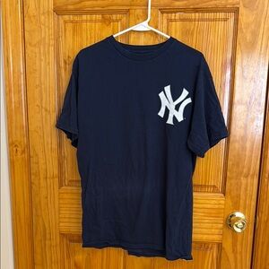Navy YANKEES tee